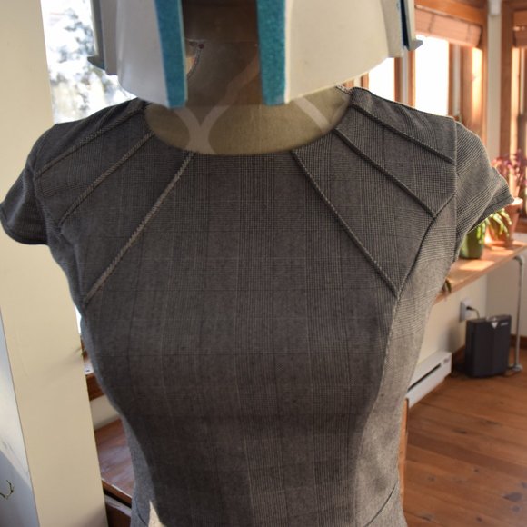 Work dress - Picture 3 of 7